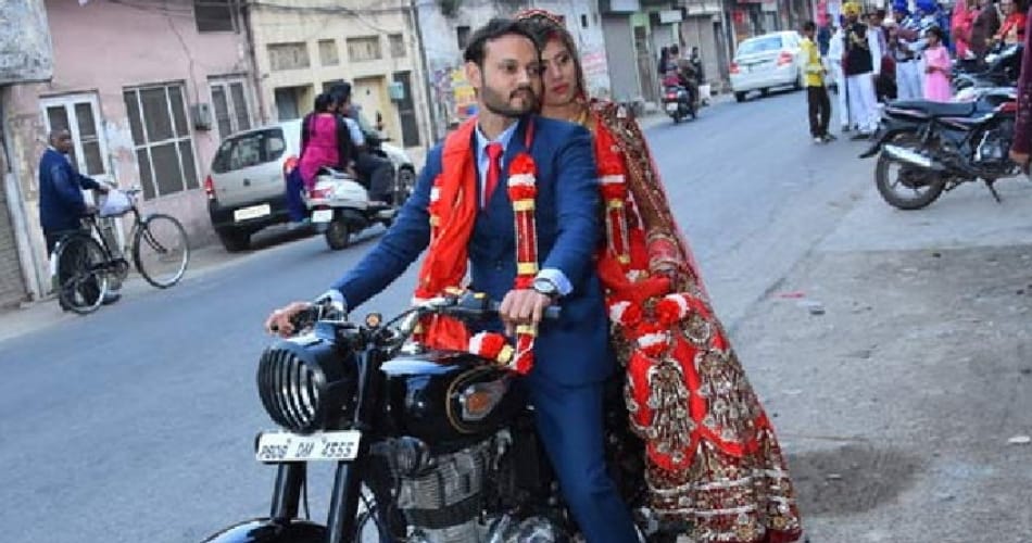 unique marriage on bullet, groom vickey bagga give big surprise to bride hina