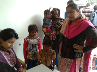 husband and wife not able to give proof of to be parents, three girl child sent to orphanage