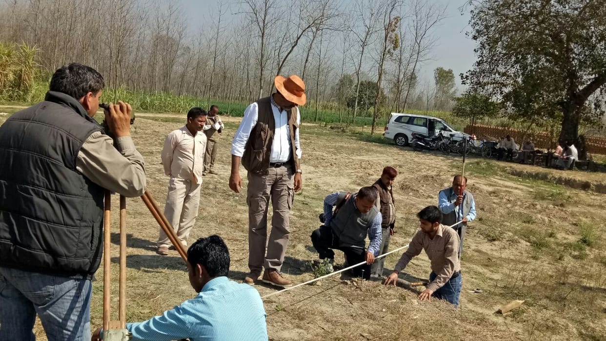 Gupt period Vishnu's statue and Shivling found in excavation