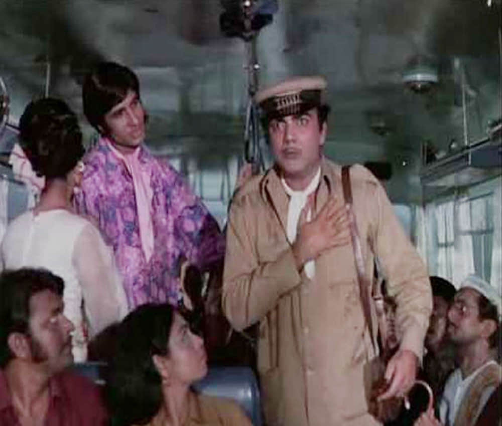 Mehmood birthday special know How Bombay To Goa Song Was Shot With Amitabh Bachchan And Mehmood