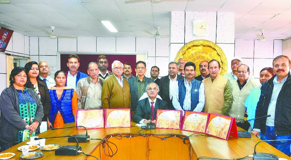 VC awarded to scientists