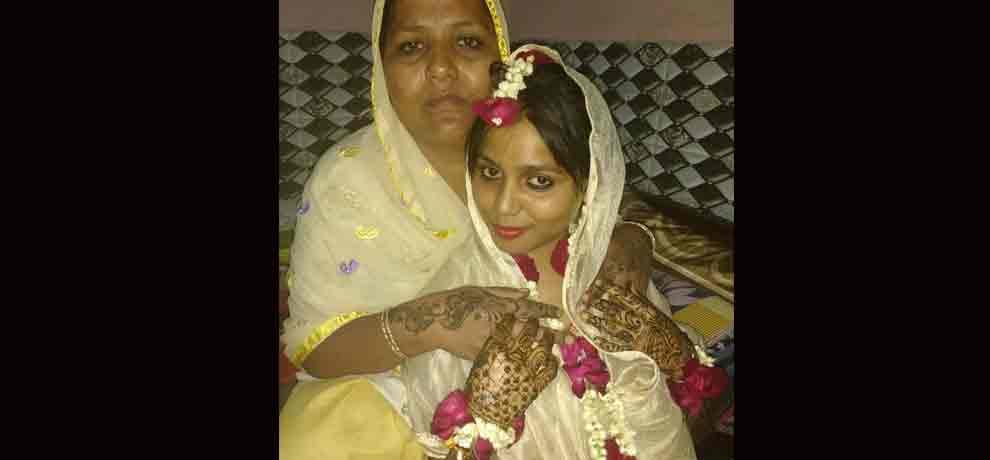 UP: bride kept on waiting for groom but no baraat came, girl requested for cm akhilesh intervention