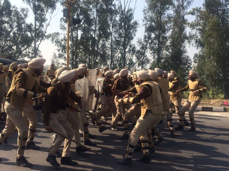 punjab-haryana border seal due to inld agitaion for syl cannel
