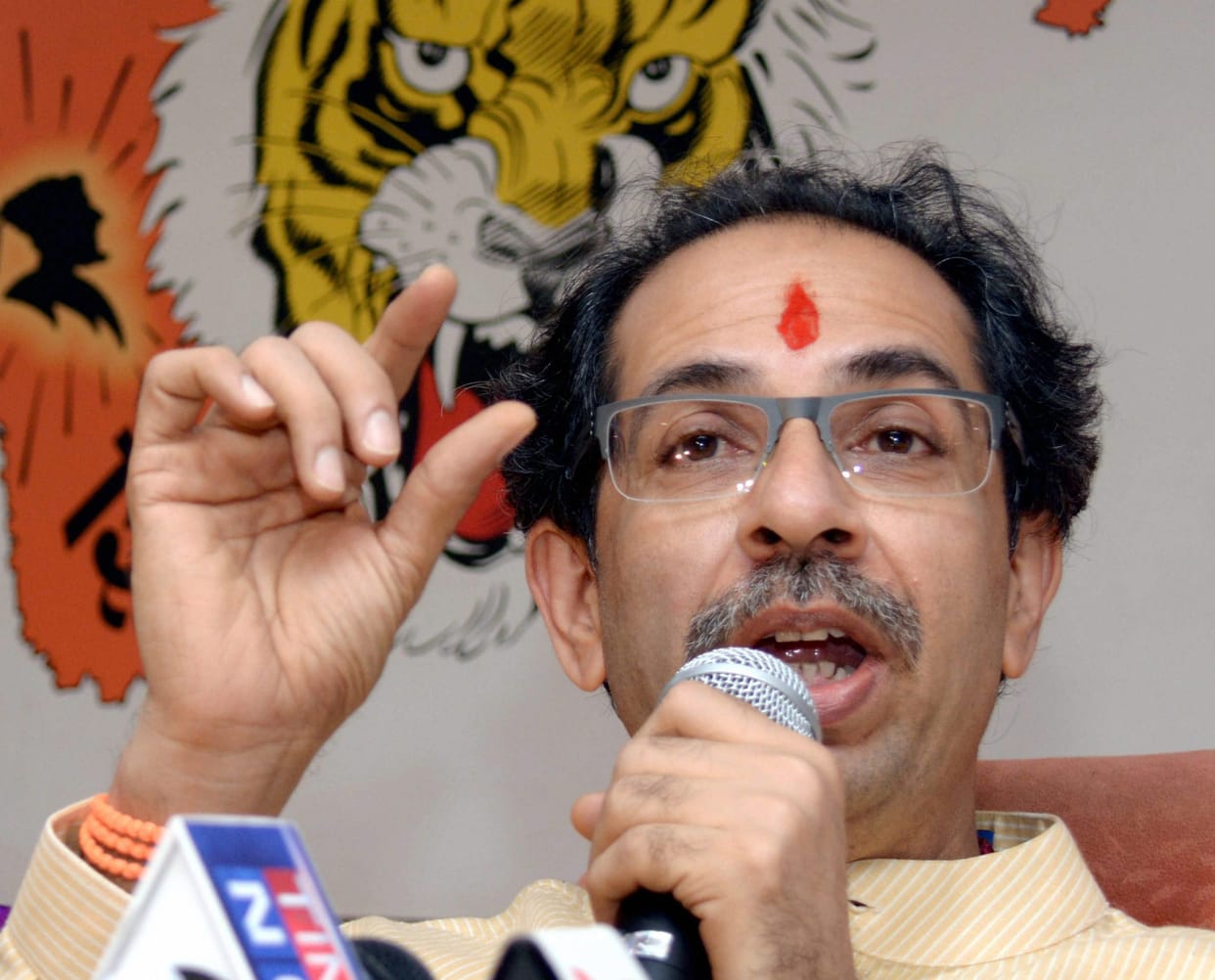 Shiv Sena target BJP rebel leader in Gujarat assembly elections
