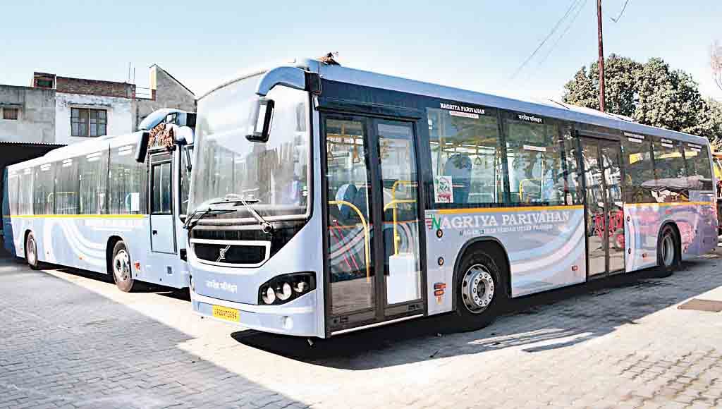 Varanasi to Lucknow roadways volvo bus service closed
