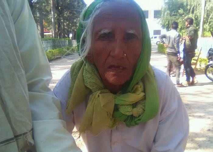 rae bareli voters showing jeal in casting votes
