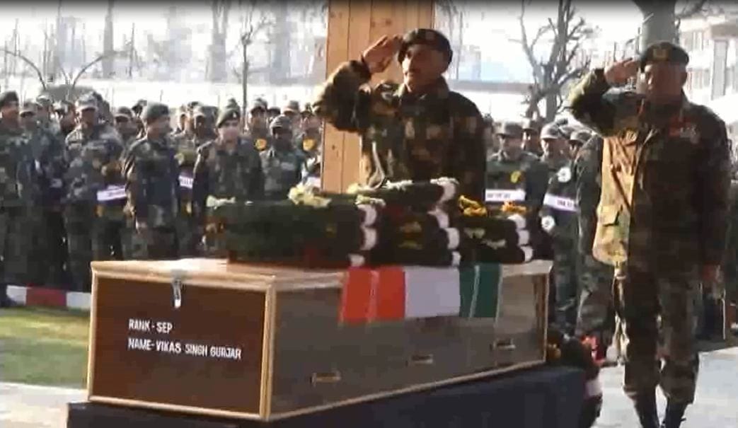tributes paid to the martyrs of shopian in srinagar