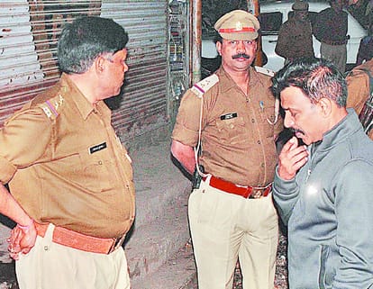 MBA student at home to rob the wealth of his father's honor and dangerous plot hatched