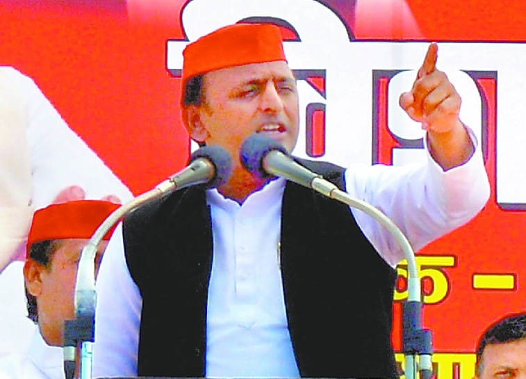 Ayodhya chanting, but do not develop: Akhilesh