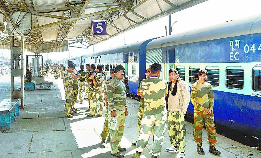 CRPF personnel at the station commotion