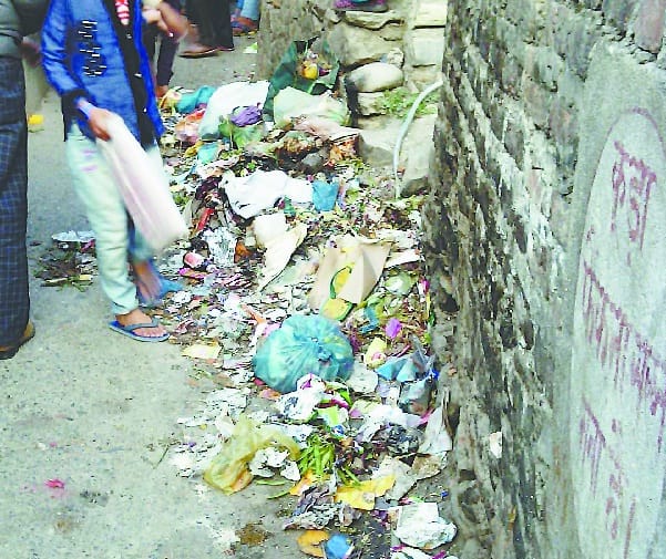 Bnkhola made only way to trash