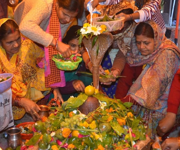 pics of mahashivratri celebration in Lucknow.
