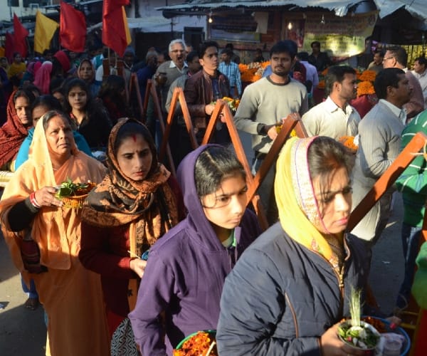 pics of mahashivratri celebration in Lucknow.