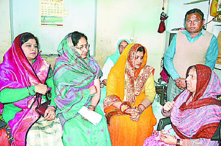 Can the accused surrender in court