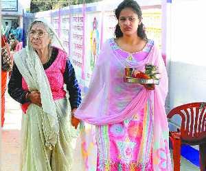 Shiwalyon naive echo of bomb-bomb