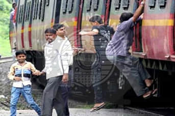 railwy innovation challenge: give idea to railway and win millions prises