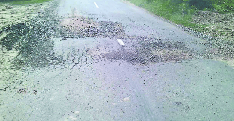 Thirty Cr Road was on Gureenty, People was blaming Government, Huda Official is on Sleep Mode