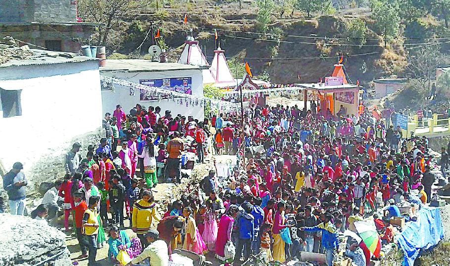 Har har Mahadev coined in district Shiwalyon hurray