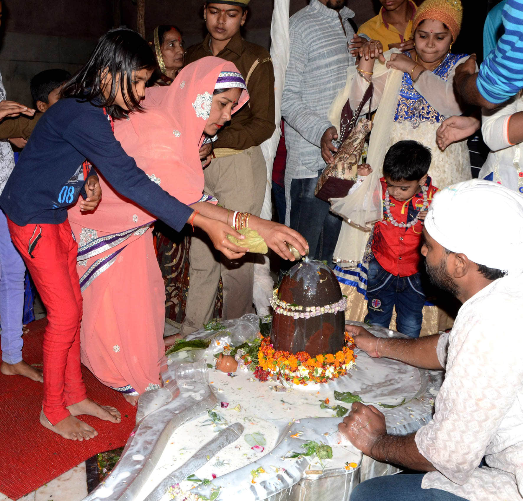 sawan 2017, unique temple of lord shiva in india