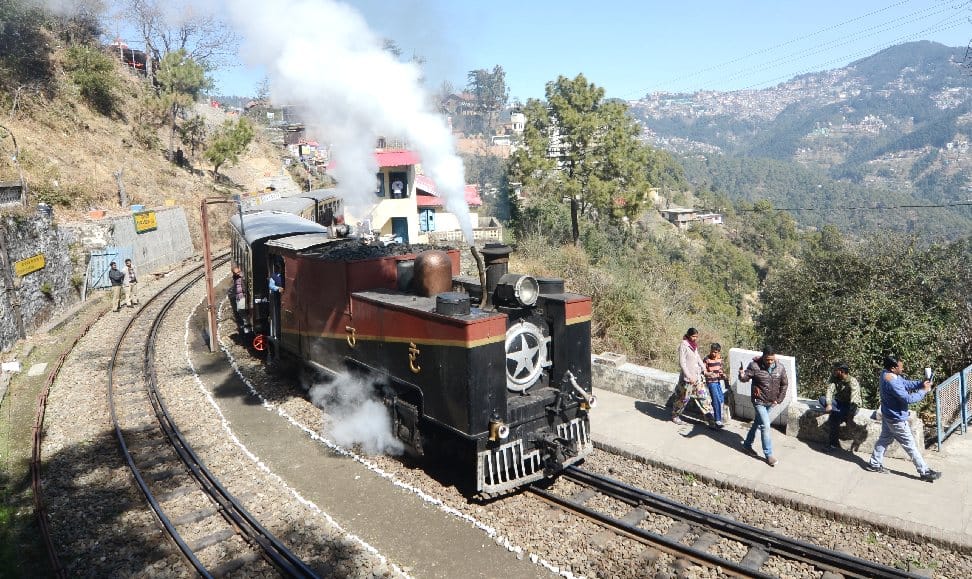 Luxury Restaurant Coach by Indian Railway for Shimla Tour