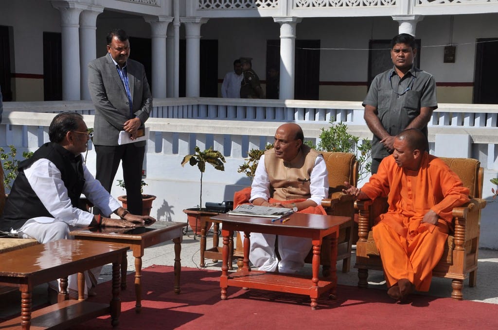 three central minister meet to aadityanath