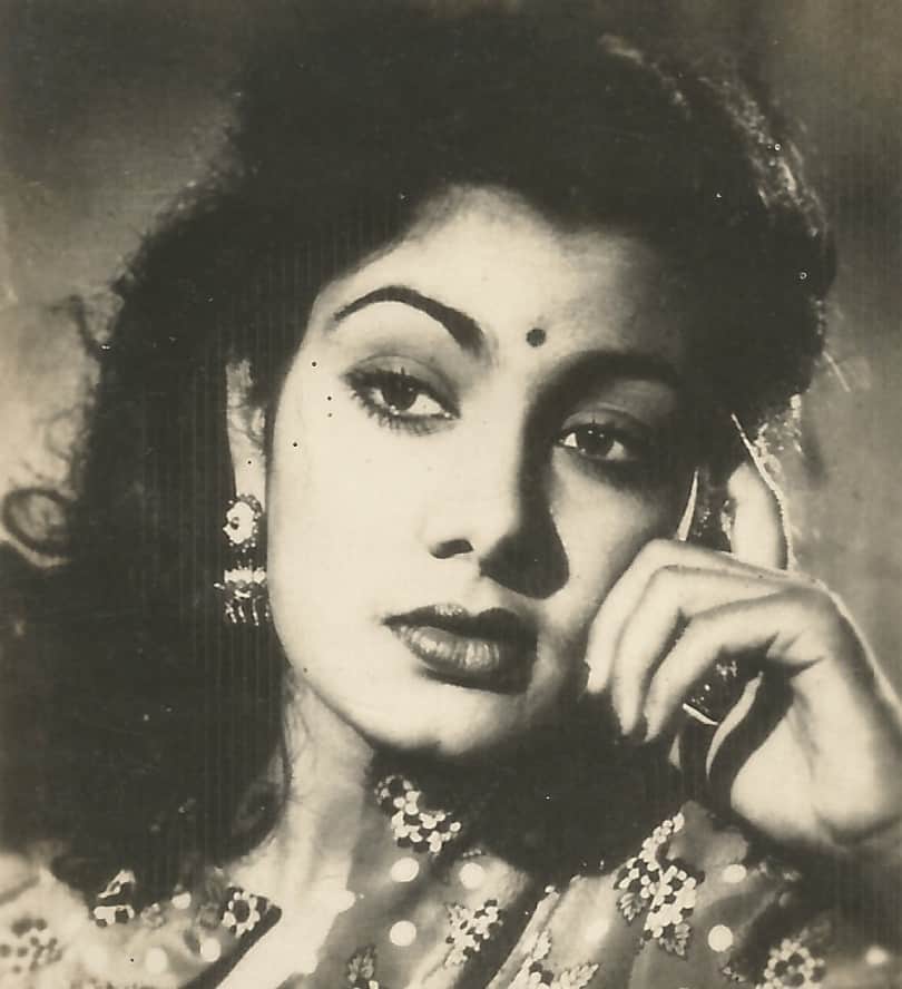 Bollywood Actress Nimmi Done One Mistake And Her Whole Career Have Been Ruined