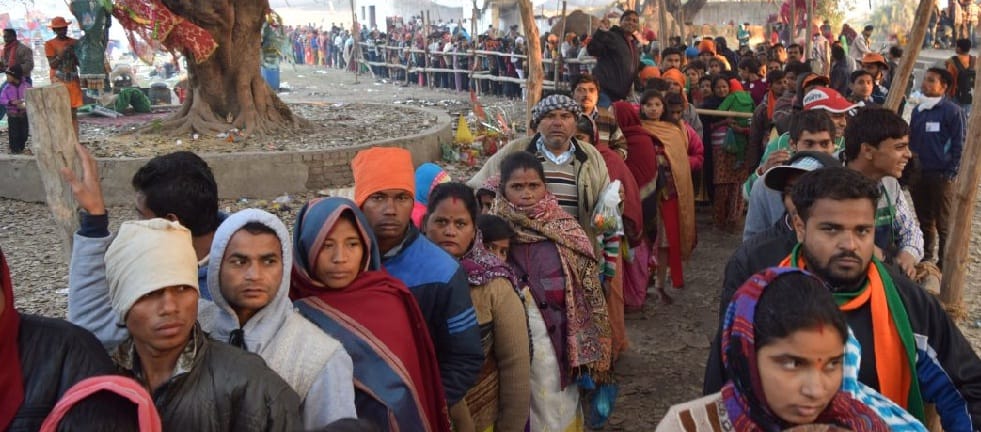 Devotees descended Shiwalya