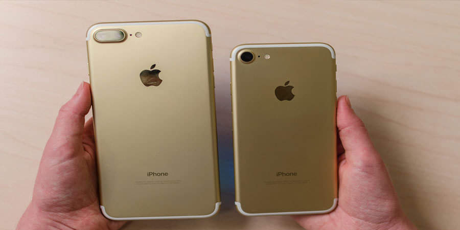 transgender brest implant with money of loot in delhi