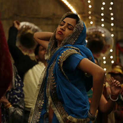 lipstick under my burjha is a phone sex film : nihlani