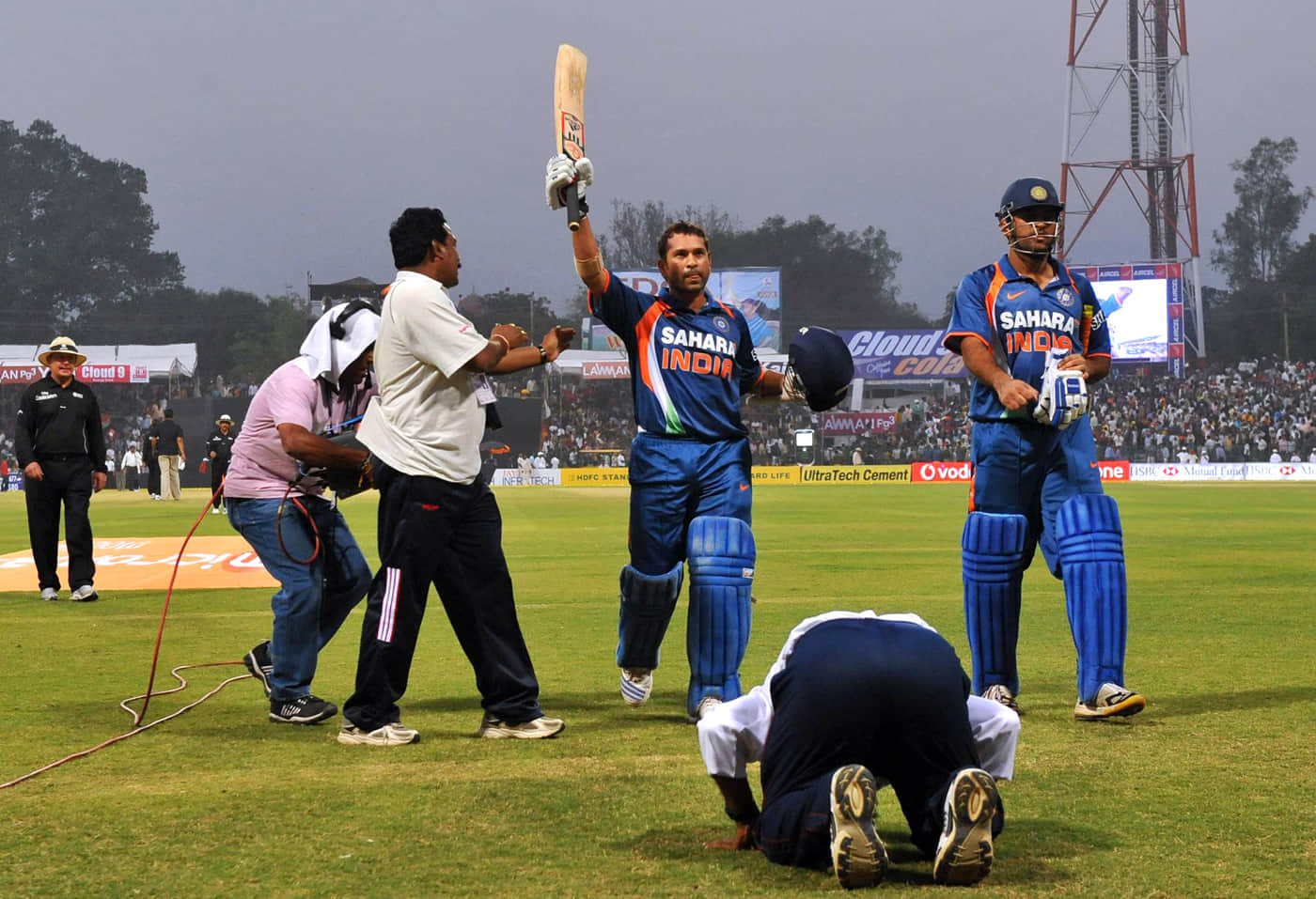 Sachin Told Why He Could Not Sleep After Scoring Double Century In ODI