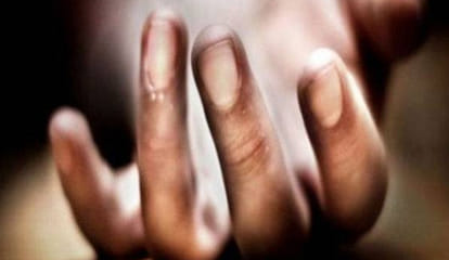 daaku gang killed husband in front of her wife