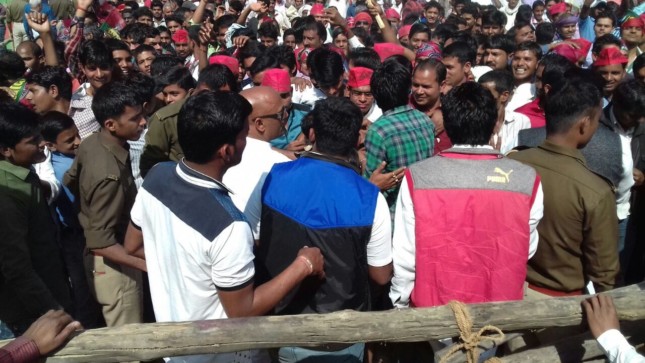 dimple yadav seen first time in purvanchal for election campaign