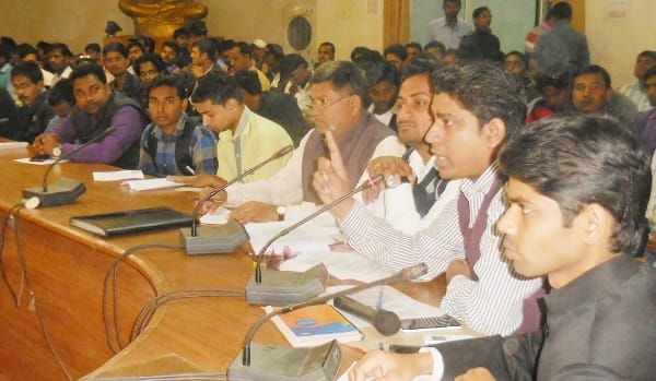 webcasting team will aproach one day before