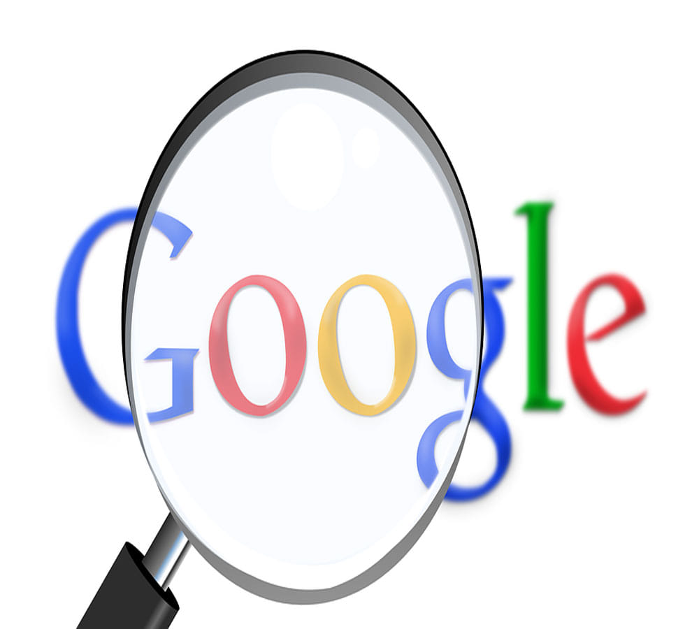 Locate toilets and garbage in the city, with Google Maps