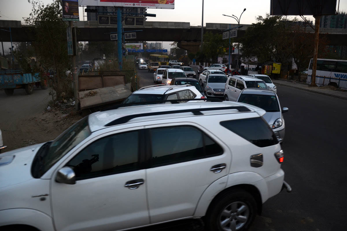 CISF has 10 hours off the road, the driver bother