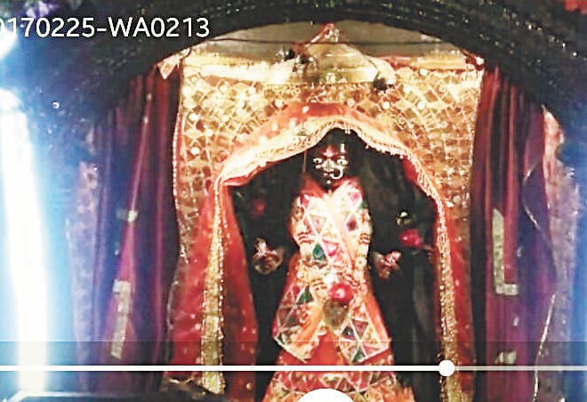 Sewadaron Dasna Devi temple in the room stopped stealing