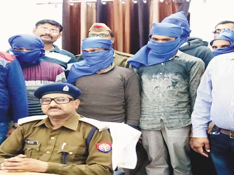 Encounter five robbers finally picked, truck recovered
