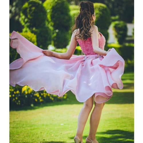 nitibha kaul become the doll for a fashion show
