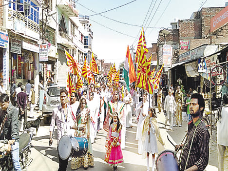 Shiva devotee incarnation Jume in procession