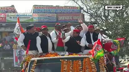 SAMAJWADI PARTY QUESTION PRIME MINISTER ABOUT HIS 3 YEAR TERM IN VARANASI