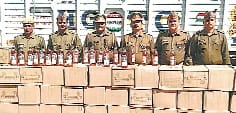 15 lacs sharab pakdi