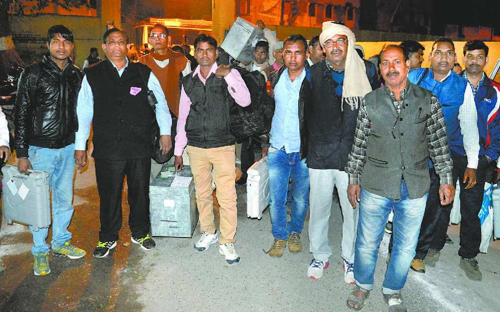 EVM arrived on GIC strong rooms