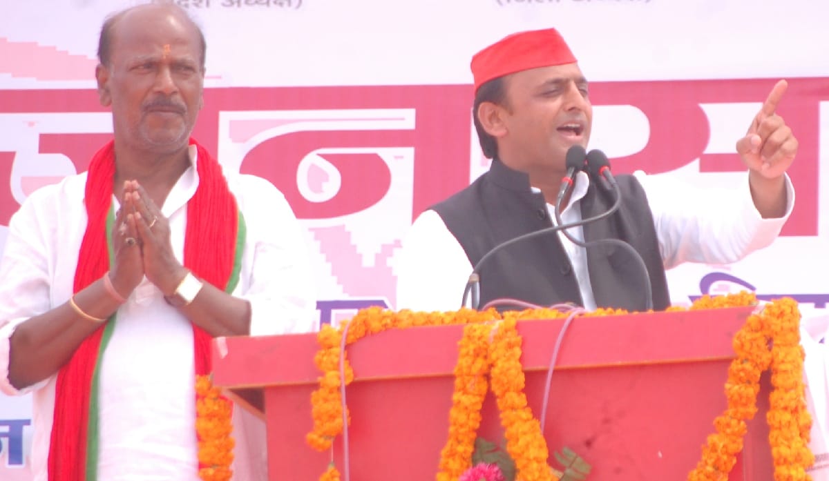 Talking about his work, not of the mind: Akhilesh
