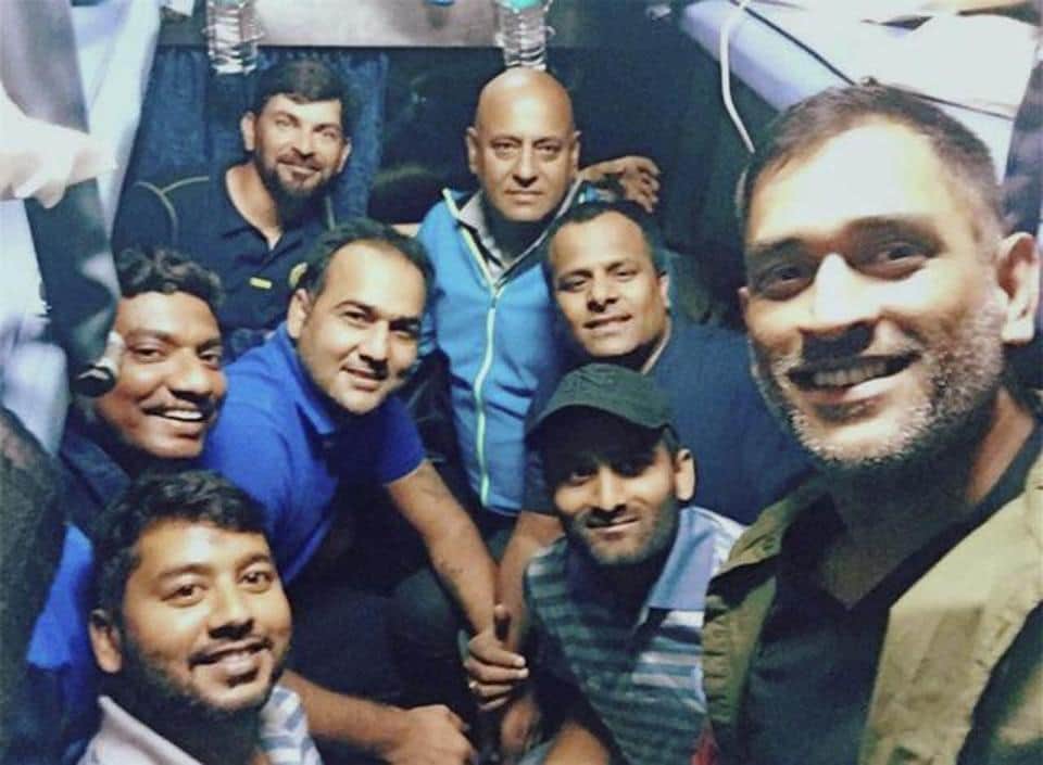 When Dhoni meets  Kharagpur friends during Vijay Hazare Trophy