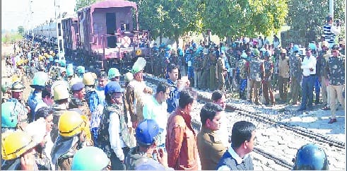 Jaat Reservation hisar, Black Day hisar, Stop train, Hisar