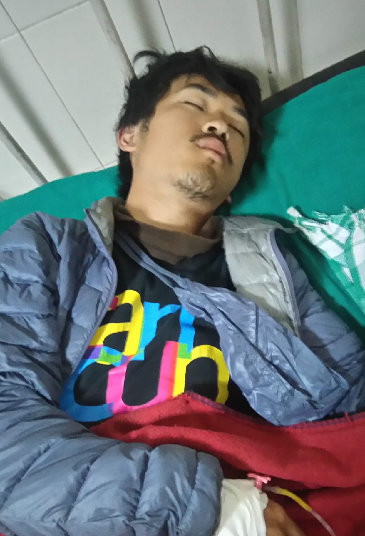 Unconscious Japanese tourist found in the way 