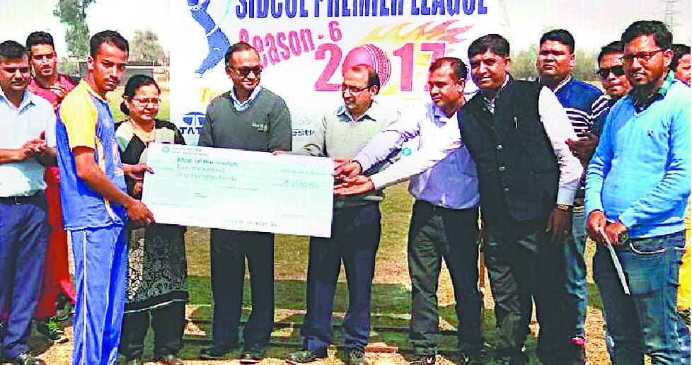 Badwe mahabal teams and won the match