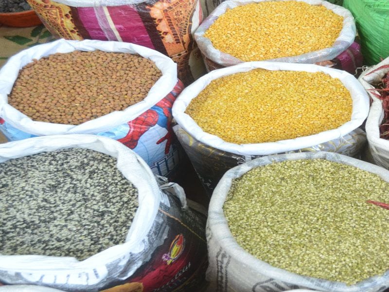 Record decline in the prices of pulses