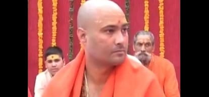 The former Mahamandaleshwar swindle of billions arrested from Lucknow