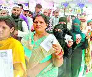 56 percent voting in Sultanpur and Amethi